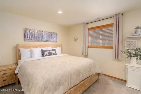 Bedroom - 208 S 4th St, Dover, ID 83825 photo 2 of 3