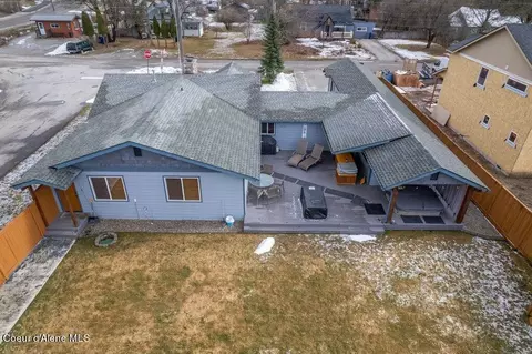 View/Area - 208 S 4th St, Dover, ID 83825 photo 1 of 6
