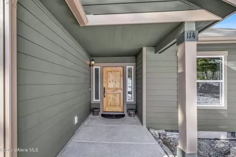 Exterior - 114 Blazing Saddle, Pinehurst, ID 83850 photo 4 of 10