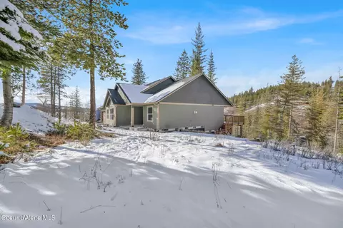 Exterior - 114 Blazing Saddle, Pinehurst, ID 83850 photo 8 of 10