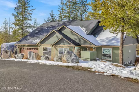 114 Blazing Saddle, Pinehurst, ID 83850