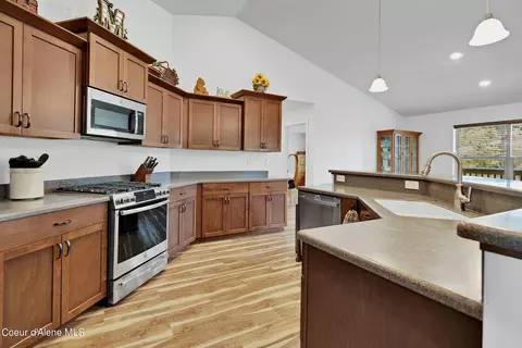 Kitchen - 114 Blazing Saddle, Pinehurst, ID 83850 photo 4 of 4