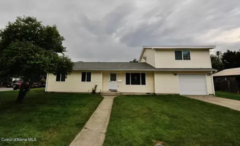 224 S 2nd Ave, Sandpoint, ID 83864