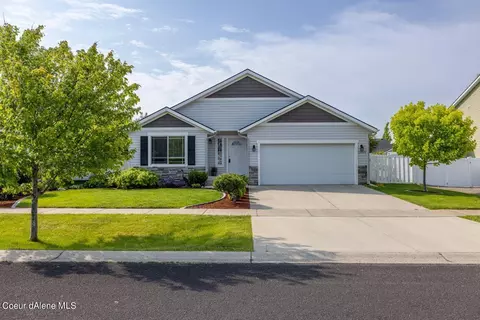 1780 E Warbler Ln, Post Falls, ID 83854