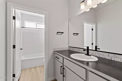 Bath - 1268 E Percival Ave, Post Falls, ID 83854 photo 5 of 6