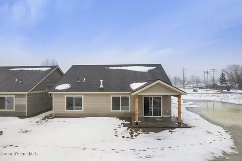 2225 Maverick Ct, Sandpoint, ID 83864