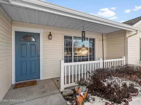 Exterior - 8499 N Boysenberry Loop, Hayden, ID 83835 photo 4 of 9