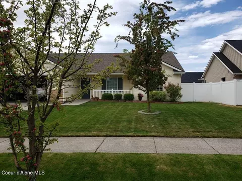 Exterior - 8499 N Boysenberry Loop, Hayden, ID 83835 photo 8 of 9
