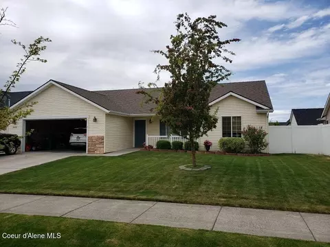 Exterior - 8499 N Boysenberry Loop, Hayden, ID 83835 photo 2 of 9