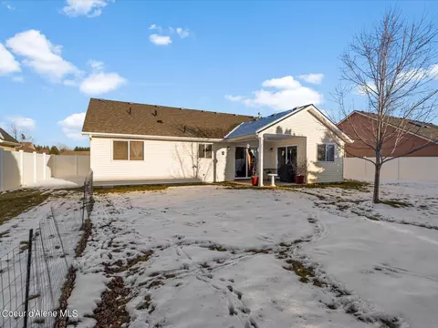 Exterior - 8499 N Boysenberry Loop, Hayden, ID 83835 photo 7 of 9