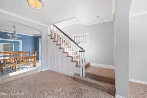 Entry Way - 127 Kellogg Ave, Kellogg, ID 83837 photo 3 of 4
