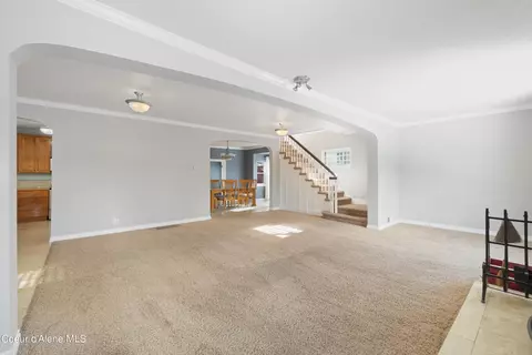 Living - 127 Kellogg Ave, Kellogg, ID 83837 photo 2 of 3