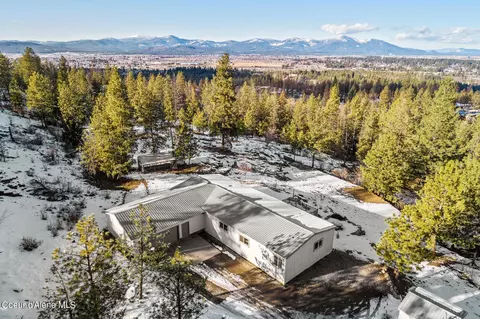 14959 W Riverview Dr, Post Falls, ID 83854