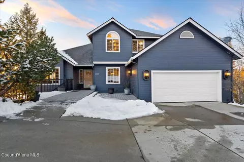 3399 E Sky Harbor Dr, Coeur D'alene, ID 83814
