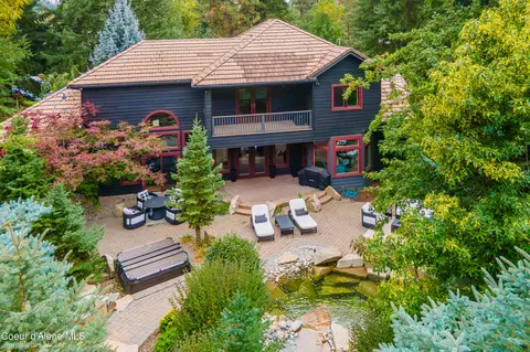1469 E Woodstone Dr, Hayden, ID 83835