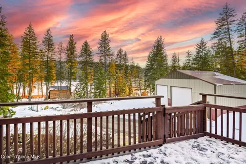 1835 Kelso Lake Rd, Athol, ID 83801