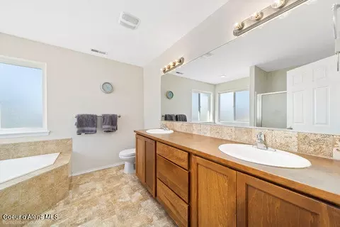 Bath - 1490 N Firestone, Post Falls, ID 83854 photo 2 of 4