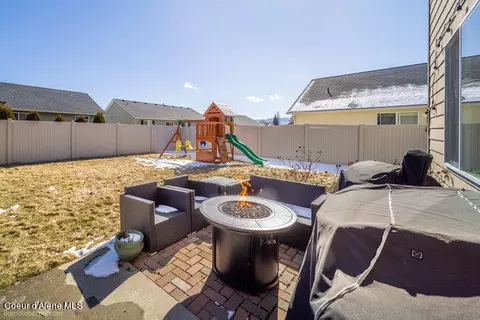 Exterior - 1490 N Firestone, Post Falls, ID 83854 photo 10 of 11