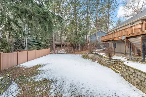 Exterior - 5074 E Shoreline Dr, Post Falls, ID 83854 photo 11 of 12