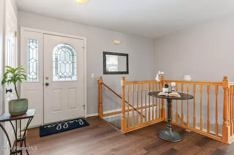 Entry Way - 5074 E Shoreline Dr, Post Falls, ID 83854 photo 1 of 1