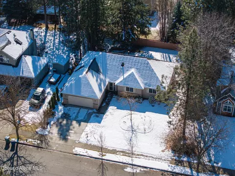 Exterior - 5074 E Shoreline Dr, Post Falls, ID 83854 photo 2 of 12