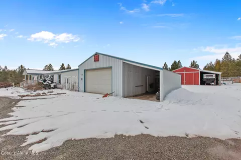 Exterior - 7284 E Forest View Rd, Athol, ID 83801 photo 2 of 10