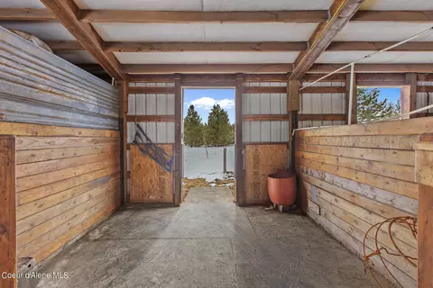 Exterior - 7284 E Forest View Rd, Athol, ID 83801 photo 6 of 10