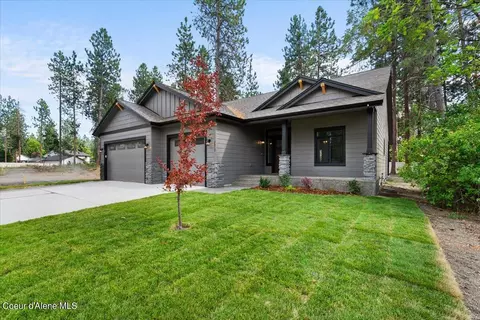 2012 E Plaza Ct, Post Falls, ID 83854