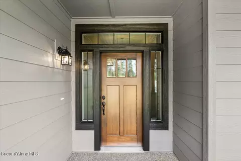 Entry Way - 2012 E Plaza Ct, Post Falls, ID 83854 photo 1 of 3