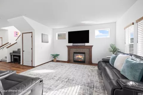 Living - 1692 E Warbler Ln, Post Falls, ID 83854 photo 3 of 5