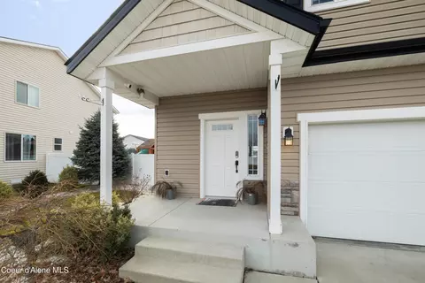 Exterior - 1692 E Warbler Ln, Post Falls, ID 83854 photo 4 of 12