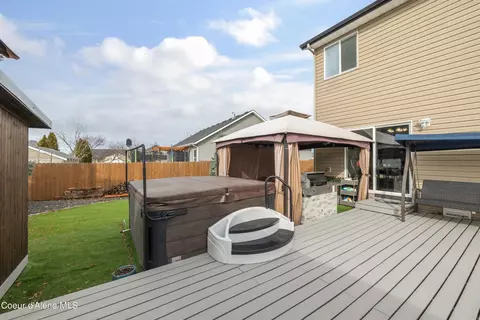 Exterior - 1692 E Warbler Ln, Post Falls, ID 83854 photo 7 of 12