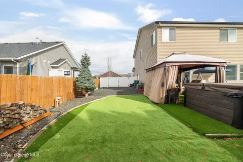 Exterior - 1692 E Warbler Ln, Post Falls, ID 83854 photo 9 of 12