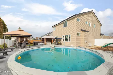 Exterior - 1692 E Warbler Ln, Post Falls, ID 83854 photo 11 of 12