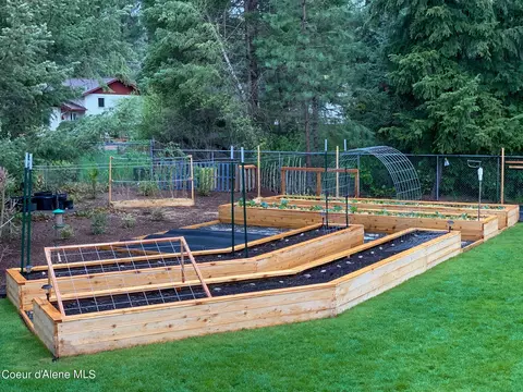 View/Area - 3019 E Rivercrest Dr, Post Falls, ID 83854 photo 2 of 11