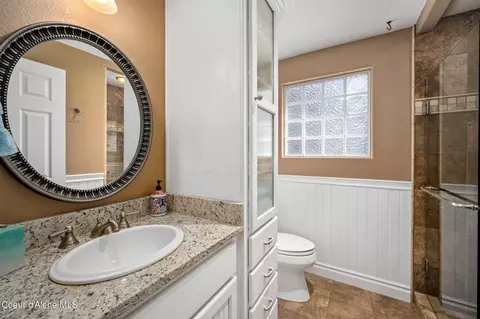 Bath - 3019 E Rivercrest Dr, Post Falls, ID 83854 photo 3 of 4