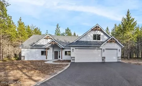 22461 N Ceylon Rd, Rathdrum, ID 83858