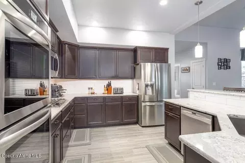 Kitchen - 4655 E Fennec Fox Ln, Post Falls, ID 83854 photo 5 of 7