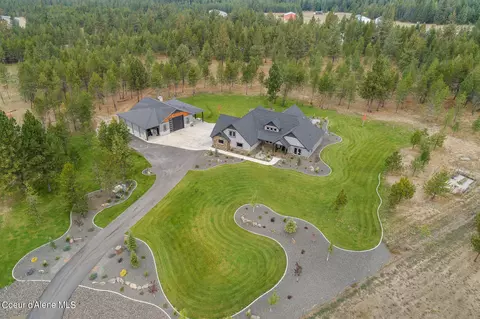 Exterior - 8221 E Scout Trail Rd, Athol, ID 83801 photo 12 of 15
