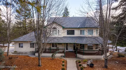 33894 N Kelso Dr, Spirit Lake, ID 83869