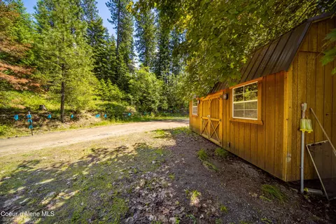 1647 E Updahl Ct, Harrison, ID 83833 photo 22