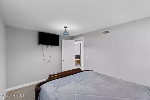 Bedroom - 503 E 10th Ave, Post Falls, ID 83854 photo 6 of 7