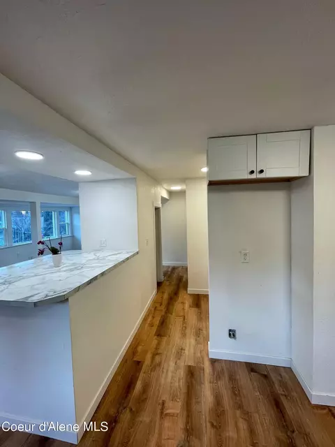 Entry Way - 108 Union, Silverton, ID 83867 photo 1 of 3