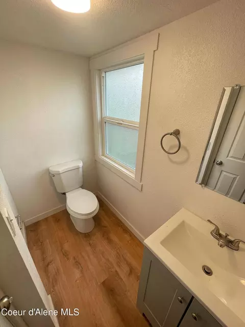 Bath - 108 Union, Silverton, ID 83867 photo 1 of 3