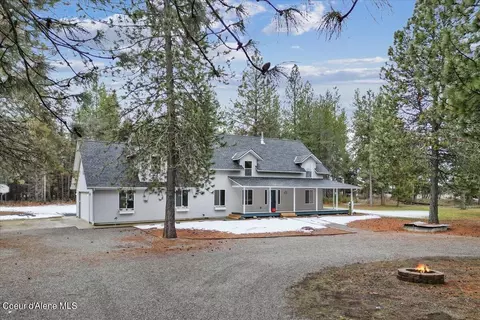 28646 N Linzy Ln, Athol, ID 83801