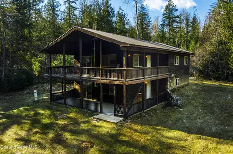 192 Puffin Rd, Sandpoint, ID 83864