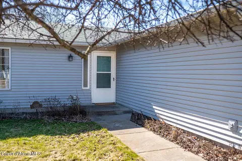 1202 E Horsehaven Ave, Post Falls, ID 83854 photo 2