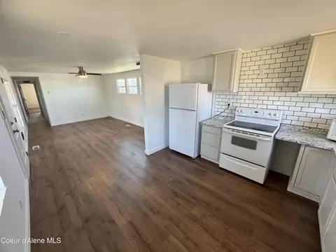 Kitchen - 3252 W Peery Loop, Post Falls, ID 83854 photo 2 of 2