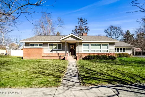 422 Michigan St, Sandpoint, ID 83864