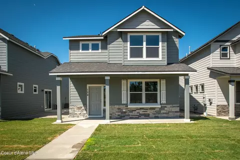 124 Dustarr Ln, Ponderay, ID 83852